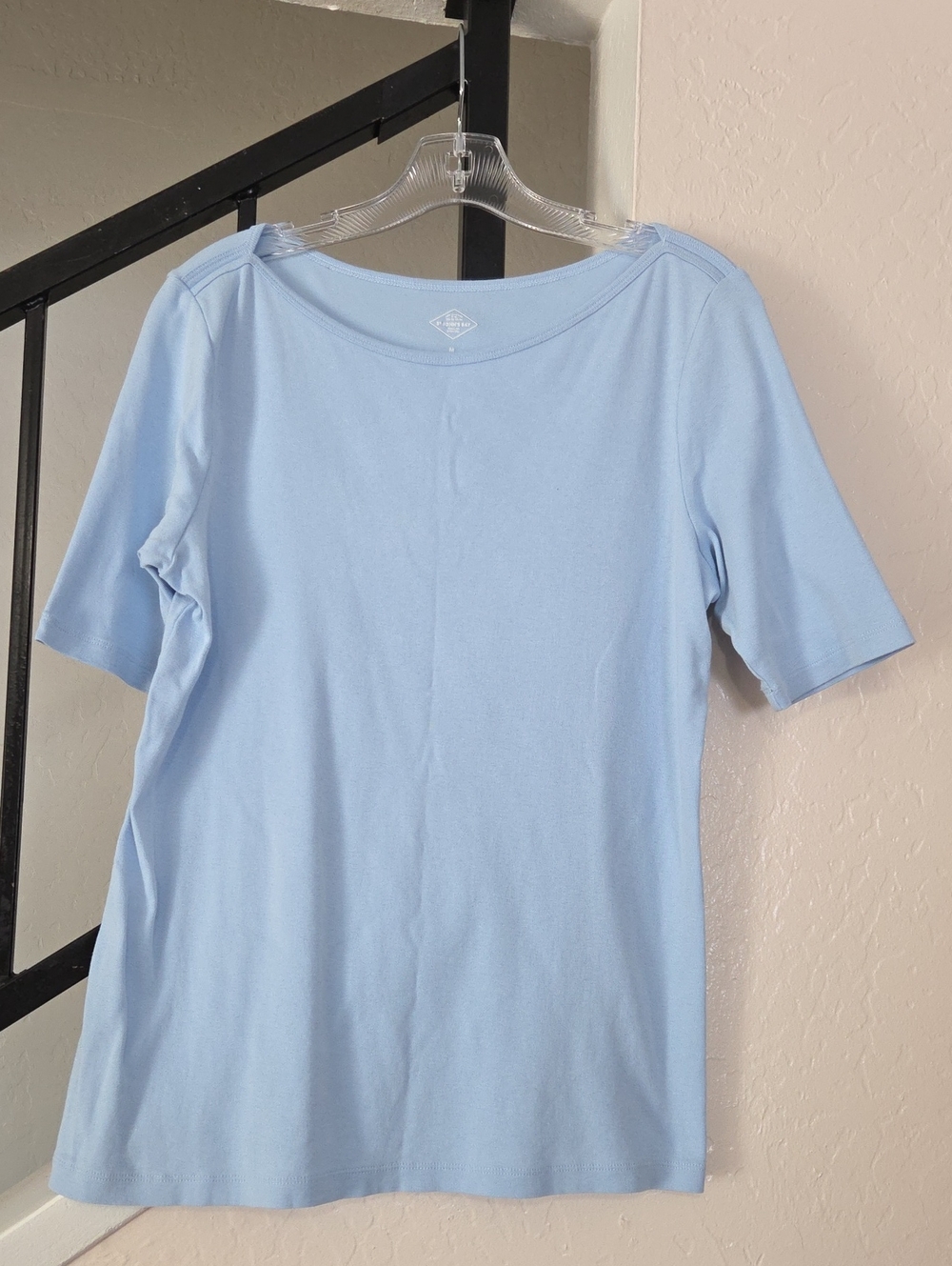 St. John's Bay Light Blue Short Sleeve Scoop Neck Top Size M